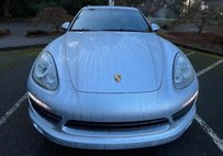 2011 Porsche Cayenne S Hybrid