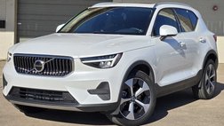 2025 Volvo XC40 B5 Core Bright Theme