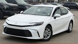 2025 Toyota Camry Hybrid LE