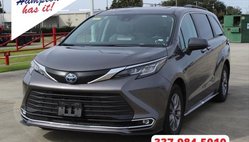 2023 Toyota Sienna XLE 8-Passenger