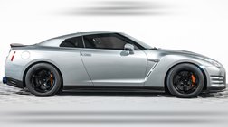 2015 Nissan GT-R Black Edition