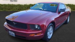 2005 Ford Mustang Deluxe