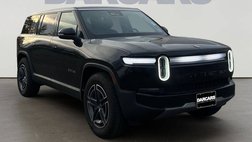 2025 Rivian R1S Adventure