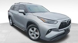 2022 Toyota Highlander LE