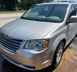 2010 Chrysler Town and Country Touring