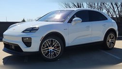 2026 Porsche Macan 4S Electric