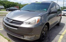 2004 Toyota Sienna 4 Dr LE Passenger Van