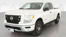 2022 Nissan Titan SV