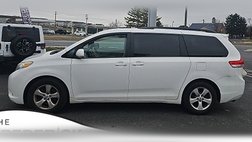 2012 Toyota Sienna LE 8-Passenger