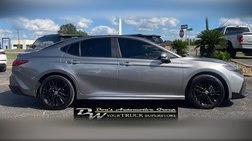 2025 Toyota Camry SE AWD