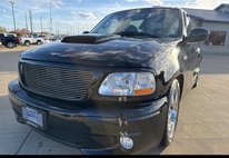 2002 Ford F-150 SVT LIGHTNING Base