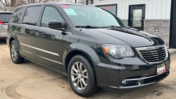 2015 Chrysler Town and Country S