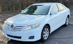 2011 Toyota Camry LE