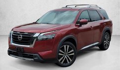 2023 Nissan Pathfinder Platinum