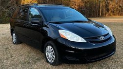 2010 Toyota Sienna CE 7-Passenger