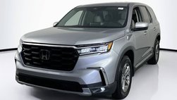 2023 Honda Pilot EX-L w/Rear Captain's Chairs
