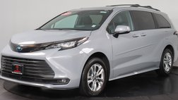 2023 Toyota Sienna Woodland Edition
