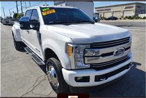 2017 Ford Super Duty F-350 Lariat