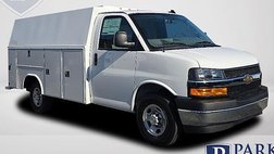 2025 Chevrolet Express 3500