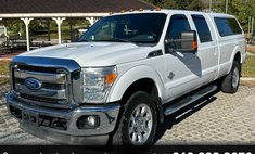 2011 Ford Super Duty F-350 Lariat