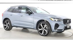 2023 Volvo XC60 B5 Ultimate Dark Theme