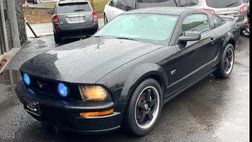 2006 Ford Mustang GT Deluxe