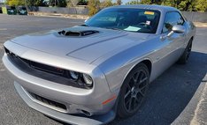 2015 Dodge Challenger R/T Plus Shaker