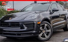 2024 Porsche Macan T