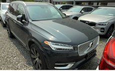 2022 Volvo XC90 T6 Inscription 6-Passenger