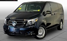 2023 Mercedes-Benz Metris Passenger