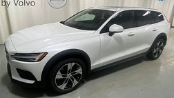 2024 Volvo V60 Cross Country B5 Plus