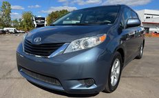 2014 Toyota Sienna 5dr 8-Pass Van V6 LE FWD (Natl)