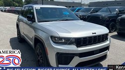 2026 Jeep Grand Cherokee Laredo Altitude