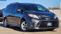 2018 Toyota Sienna LE
