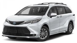 2025 Toyota Sienna XLE 7-Passenger