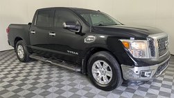 2017 Nissan Titan SV