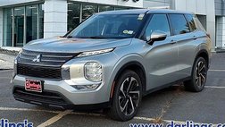 2022 Mitsubishi Outlander ES