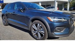 2025 Volvo V60 Cross Country B5 Plus