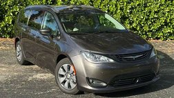 2018 Chrysler Pacifica Hybrid Limited