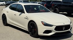 2022 Maserati Ghibli Modena Q4