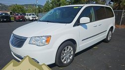 2015 Chrysler Town and Country Touring