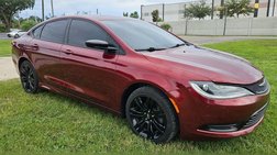 2017 Chrysler 200 Touring
