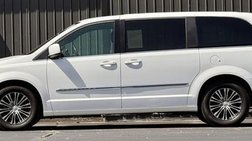 2014 Chrysler Town and Country S