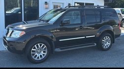 2009 Nissan Pathfinder LE