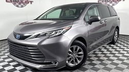 2021 Toyota Sienna XLE 7-Passenger