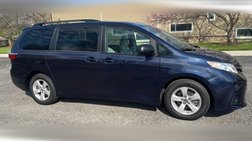 2018 Toyota Sienna LE 8-Passenger