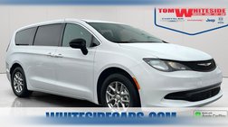 2026 Chrysler Voyager LX