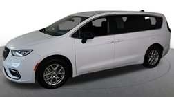 2024 Chrysler Pacifica Touring