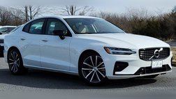 2022 Volvo S60 B5 Momentum