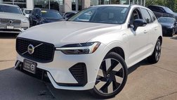 2025 Volvo XC60 T8 Plus Dark Theme